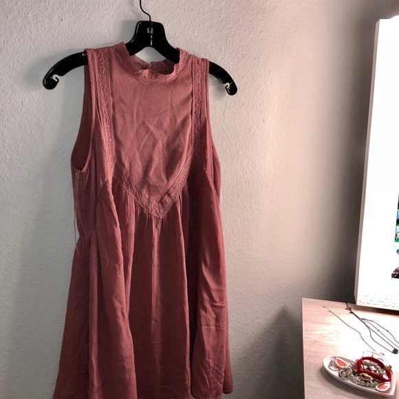 Dress - Picture 1 of 1